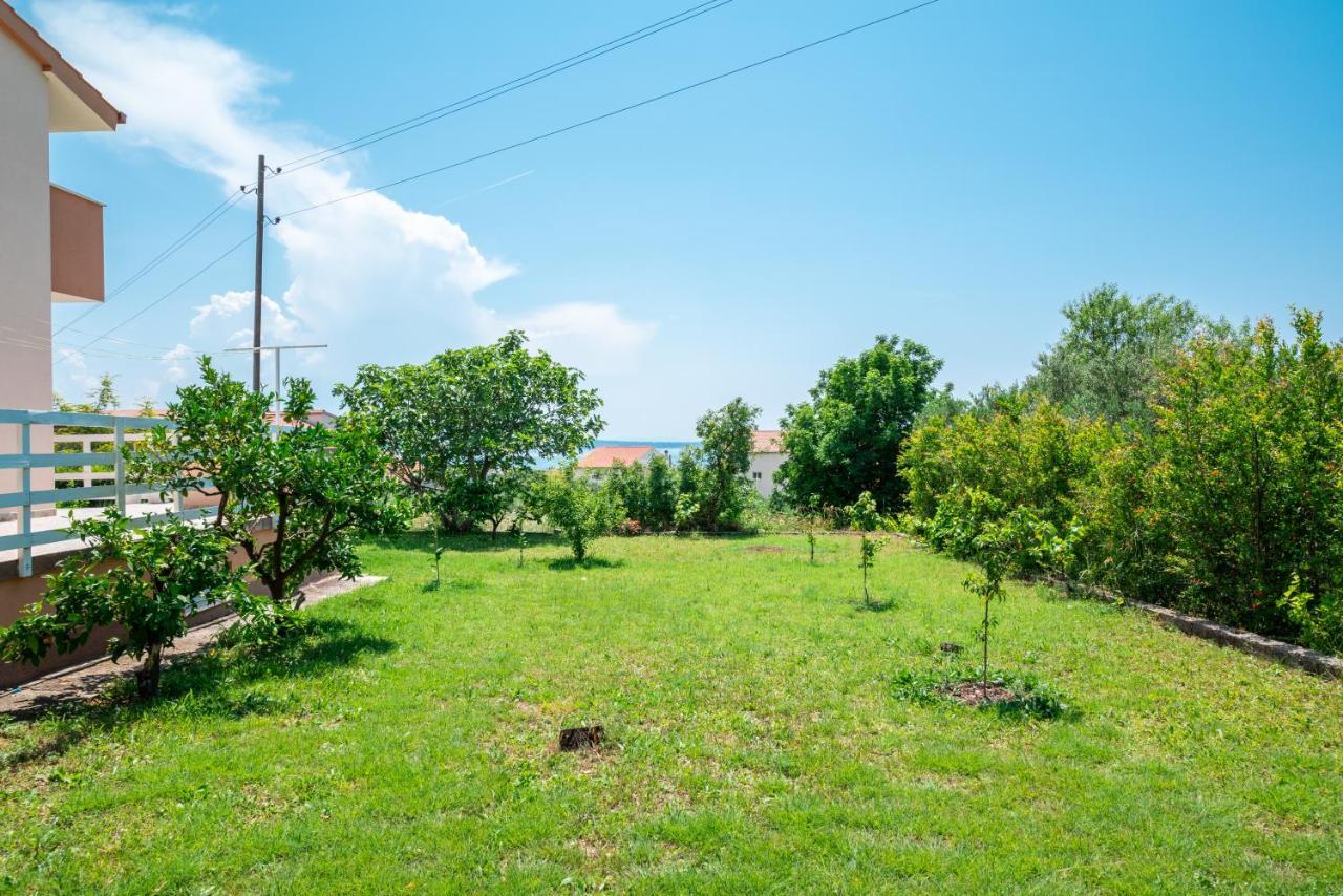 Nadalina Apartment Kastel Stari Luaran gambar