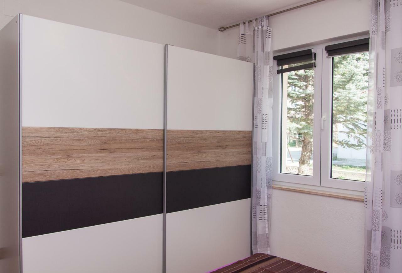 Nadalina Apartment Kastel Stari Luaran gambar