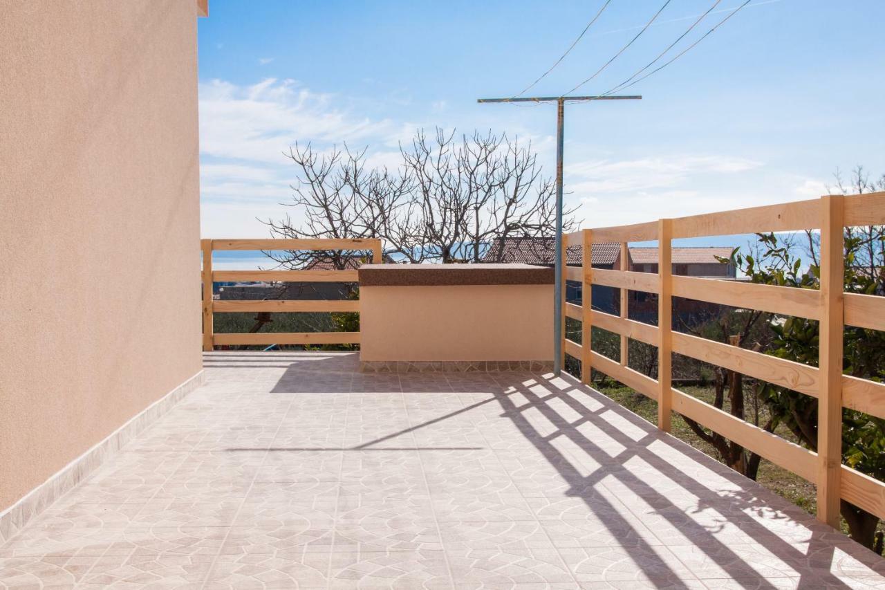 Nadalina Apartment Kastel Stari Luaran gambar