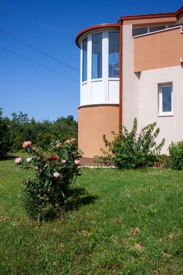 Nadalina Apartment Kastel Stari Luaran gambar
